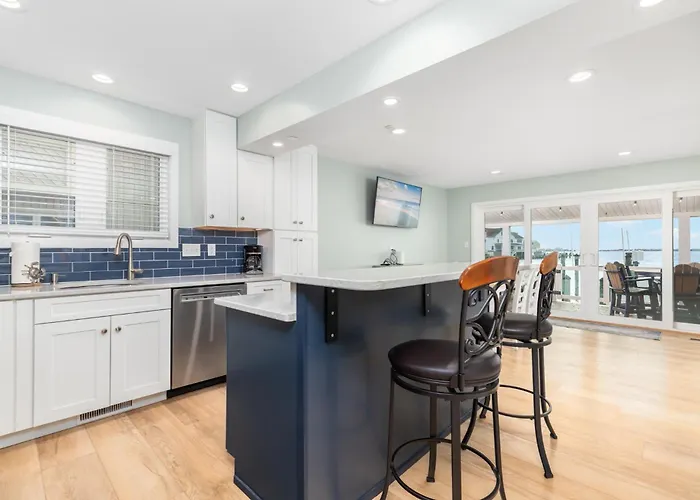 Remodeled 4br Retreat With Dock & Outdoor Shower Ferienhaus Ocean Stadt