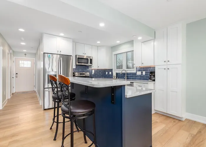 Remodeled 4br Retreat With Dock & Outdoor Shower * Ocean Stadt