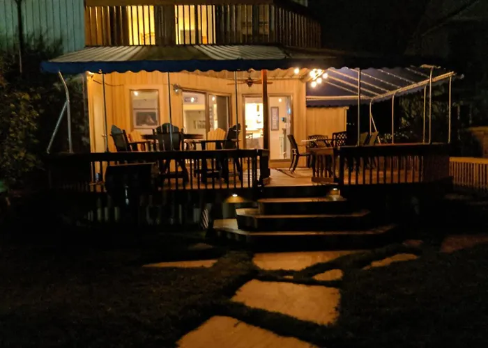 Ferienhaus Remodeled 4br Retreat With Dock & Outdoor Shower Ocean Stadt